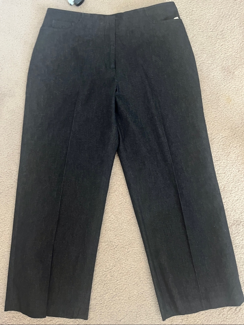 Reitmans Women's Black Capris